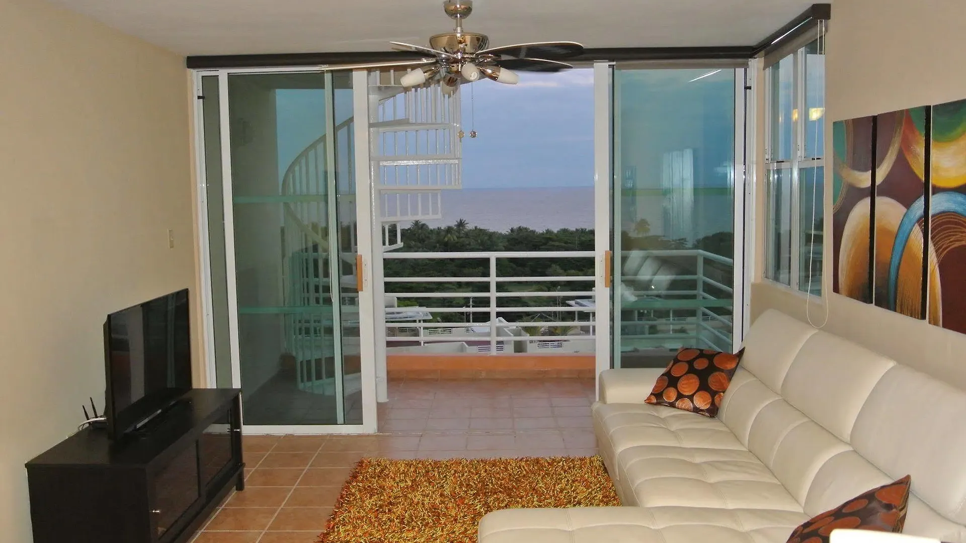 Lägenhet Sunrise Villa Maunabo